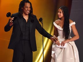 Jay-Z und Tochter Blue Ivy bei den Grammys 2024