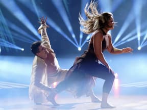 Alexandru Ionel und Sophia Thiel geben beim Contemporary bei "Let's Dance" Gas.