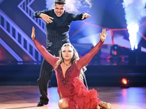 Sophia Thiel und Alexandru Ionel tanzen bei "Let's Dance".