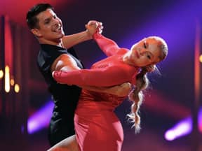 Alexandru Ionel und Sophia Thiel tanzen einen Tango bei "Let's Dance".