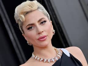 Lad Gaga perfektes Make-up bei den Oscars