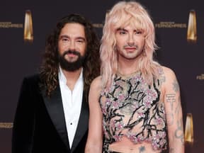 Stars beim "Deutschen Fernsehpreis 2024": Bill und Tom Kaulitz sichtlich stolz