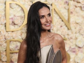 Demi Moore bei den Golden Globes 2025