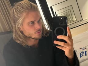 rurik gislason selfie