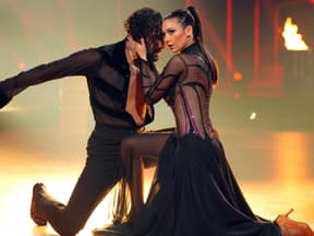 Paola Maria mit Massimo Sinató bei Let's Dance