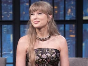 Taylor Swift Anti-Aging-Cleanser