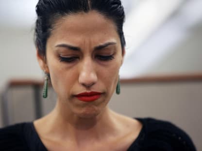 Huma Abedin niedergeschlagen