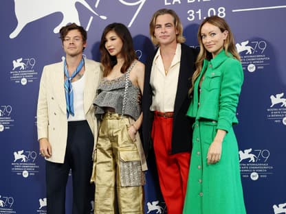 Pressekonferenz "Don't Worry Darling": Gruppenbild mit Olivia Wilde und Harry Styles