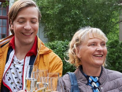 Gerry und Helene lächeln 