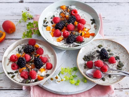 Frühstücksbowl mit Beeren 