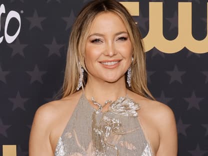 Kate Hudson lächelt