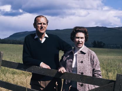 Prinz Philip und Queen Elizabeth II. auf Schloss Balmoral.