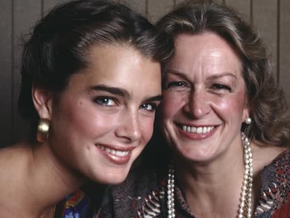 Brooke und Teri Shields. 