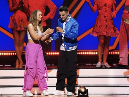 Julia Beautx und Zsolt Sándor Cseke in der Show "Let's Dance" 