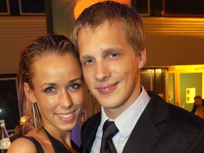 Annemarie Carpendale und Oliver Pocher posieren zusammen