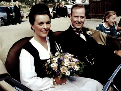 Margrét Gudmundsdottir und Alexander Ferner bei ihrer Hochzeit. 