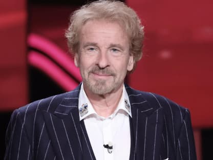 Thomas Gottschalk lächelt in die Kamera