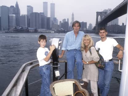 Lena Valaitis und Horst Jüssen mit den Söhnen Don-David und Marco in New York