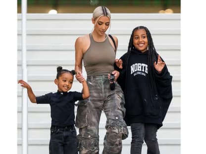 Kim Kardashian mit Chicago und North West