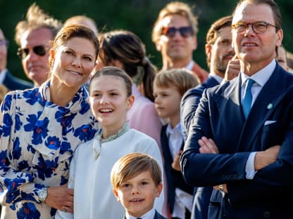 Prinzessin Victoria und Prinz Daniel mit ihren Kindern Prinzessin Estelle und Prinz Oscar.