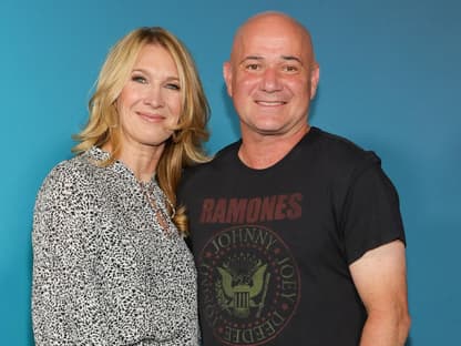 Steffi Graf und Andre Agassi Arm in Arm