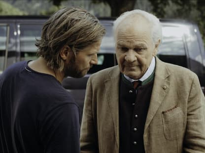 Markus (Sebastian Ströbel, l.) und Peter Herbrechter (Michael König, r.).