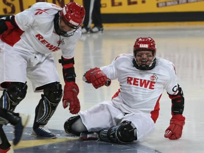 Stefan Raab beim "Deutschen Eisfußball" 2009