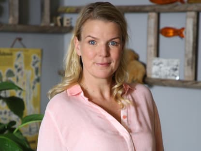 Mirja Boes am Set von "Beste Schwestern" im August 2017