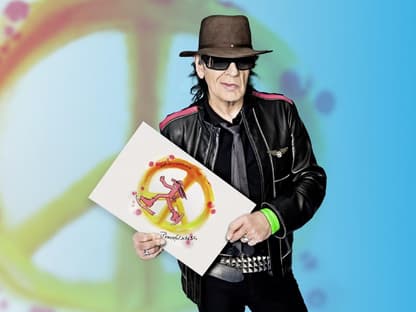 Udo Lindenberg präsentiert die neue UNICEF-Weihnachtskarte