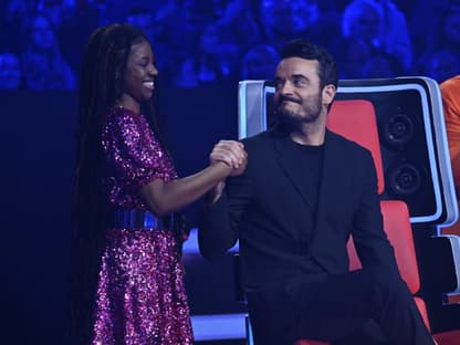 Giovanni Zarrella und Desirey Sarpong Agyemang beim Halbfinale von "The Voice of Germany" 2023.