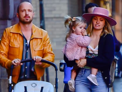 Aaron Paul, Lauren Parsekian und Tochter Story Annabelle Paul 