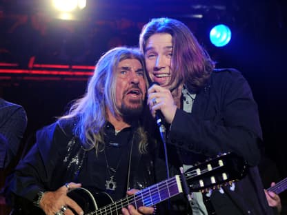 Abi und Gil Ofarim bei einem Auftritt, 2009