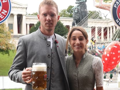 Julian Nagelsmann und Lena Wurzenberger beim Oktoberfest 2022