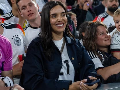 EM 2024: Deutschland-Schottland - Ilkay Gündogans Ehefrau Sara Gündogan 