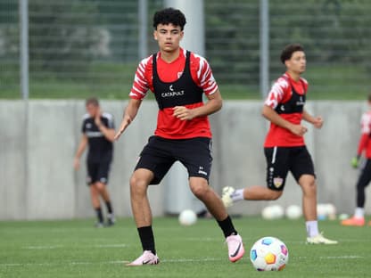 Gabriel Bruno Zarrella beim Fußballspielen