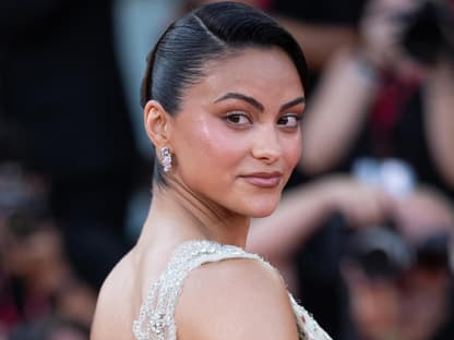 Camila Mendes Hautpflege