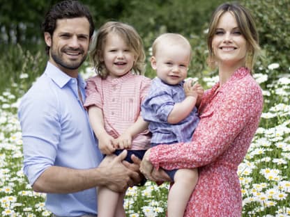 Carl Philip und Sofia von Schweden mit den Kindern Alexander und Gabriel