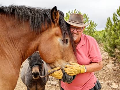 Olaf, Bauer sucht Frau International