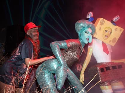 Heidi Klum, Violet Chachk und Gottmik an Halloween 2024