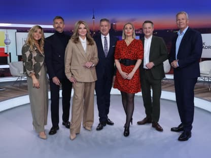 Panagiota Petridou, Micky Beisenherz, Frauke Ludowig, Joachim Llambi, Ruth Moschner, Nikolaus Blome, Peter Kloeppel bei "Das Quadrell - Wer war am besten?" auf RTL