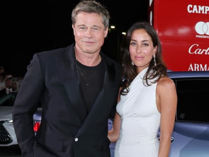 Brad Pitt Arm in Arm mit Freundin Ines de Ramon