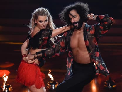 Massimo Sinató und Julia Dietze bei "Let's Dance"