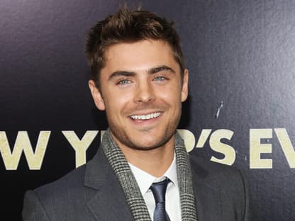 Zac Efron lacht (hier im Jahr 2011)