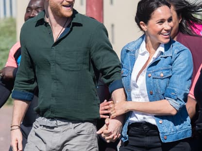 Prinz Harry und Herzogin Meghan lachen