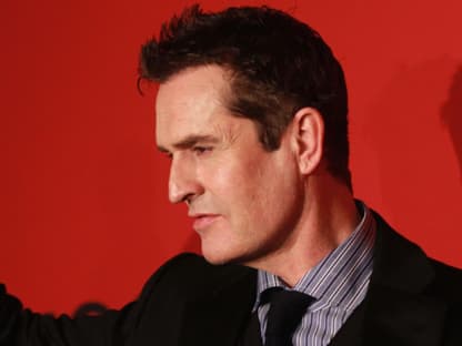 Star-Auflauf: Auch Schauspieler Rupert Everett schaute in Berlin vorbei