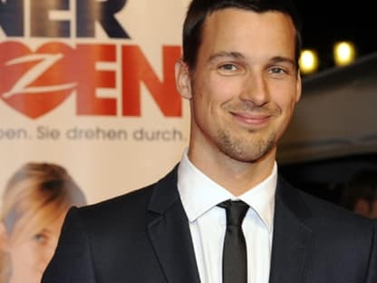 Florian David Fitz verdreht momentan zahlreiche Frauenherzen. Der "Doctors Diary"-Star spielt in "Männerherzen" den Karrieremann "Niklas Michalke"