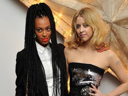 Peaches Geldof mit Solange Knowles