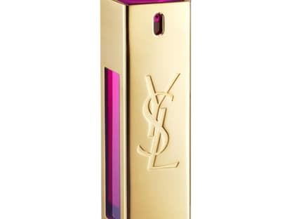 Passt in jede Handtasche: Der opulente Duft mit Pfingstrose und Patchouli "Elle Purse Spray" von Yves Saint Laurent, 3x15 ml ca. 69 Euro