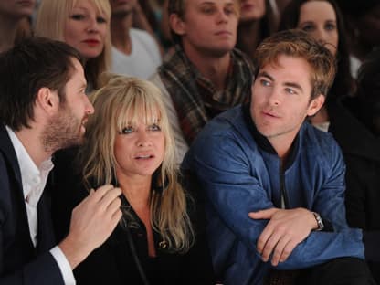 Jo Wood und Chris Pine im Gespräch bei PPQ