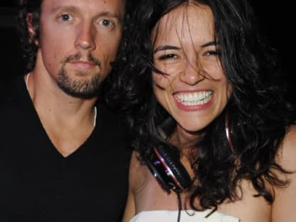 Michelle Rodriguez und Jason Mraz feierten die ganze Nacht